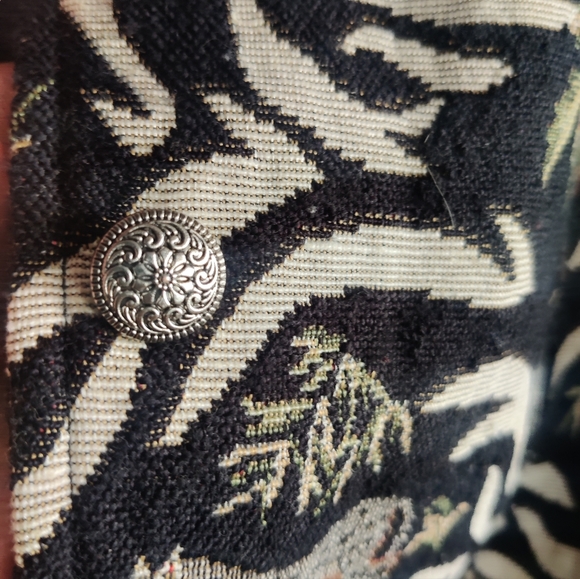 Erin London Vintage blazer in a gorgeous safari print - Picture 2 of 5